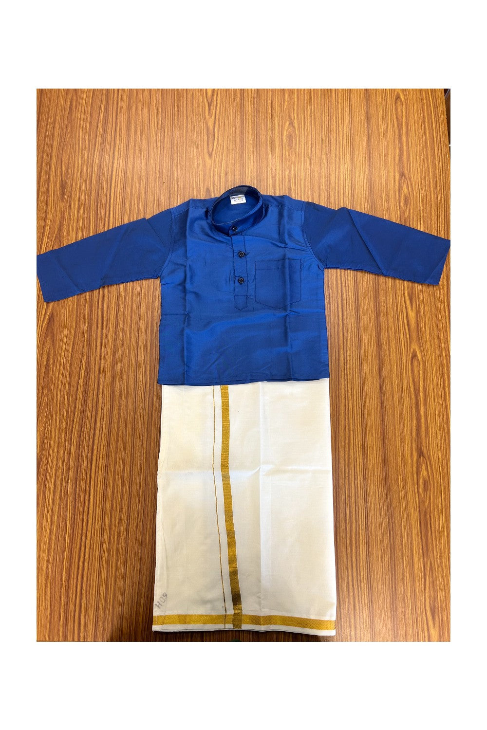 10% DISCOUNT !!! Yuvraj - Traditional South Indian Kids Silk Kurta & MUND - Dark blue Kurta Off white Kasavu Mund Age 3 - 1KK100YUV3