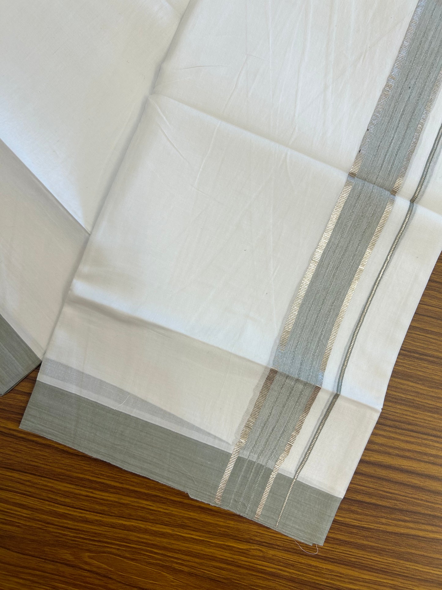 Short Dhoti Special - 28% Discount ! KaithariKada 100% Cotton Pure White Double Mundu / Dhoti - 100x80 - 45 inch Height 3.80 m Length 1.5 inch Ash Green Silver Kasav kara - 1 KK 5258 THI