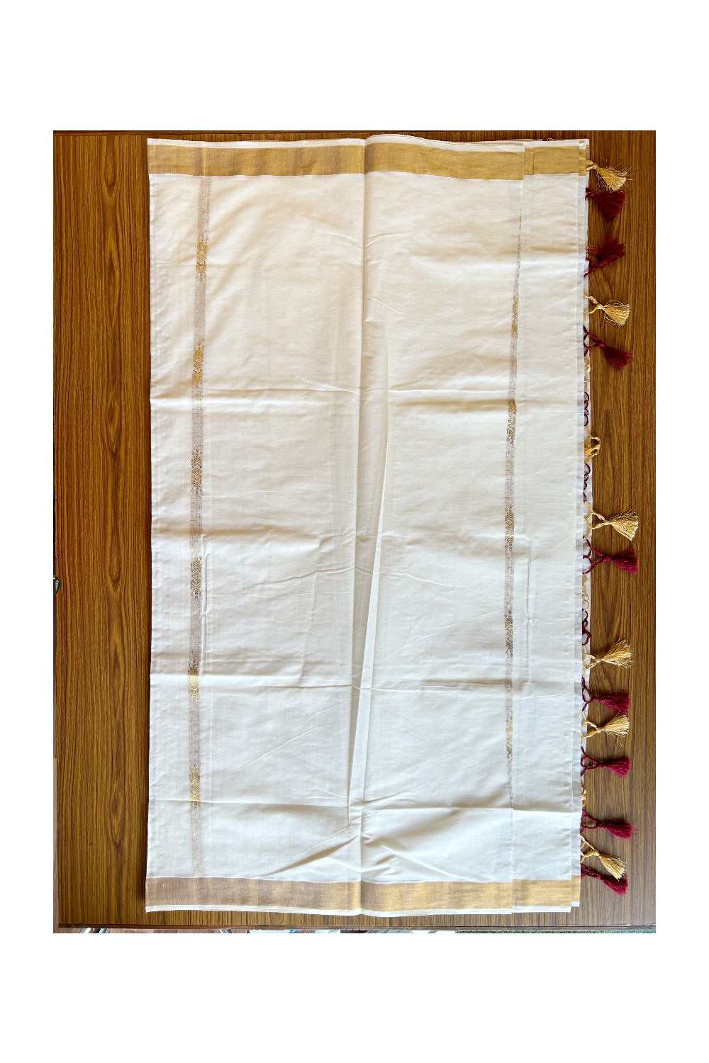 24% Discount!!! Kaitharikada Kerala Cotton Saree Off white - 29.5 inch Maroon & Kasav Zari with Peacock Pattern Putta Design- 1KK1002JEE
