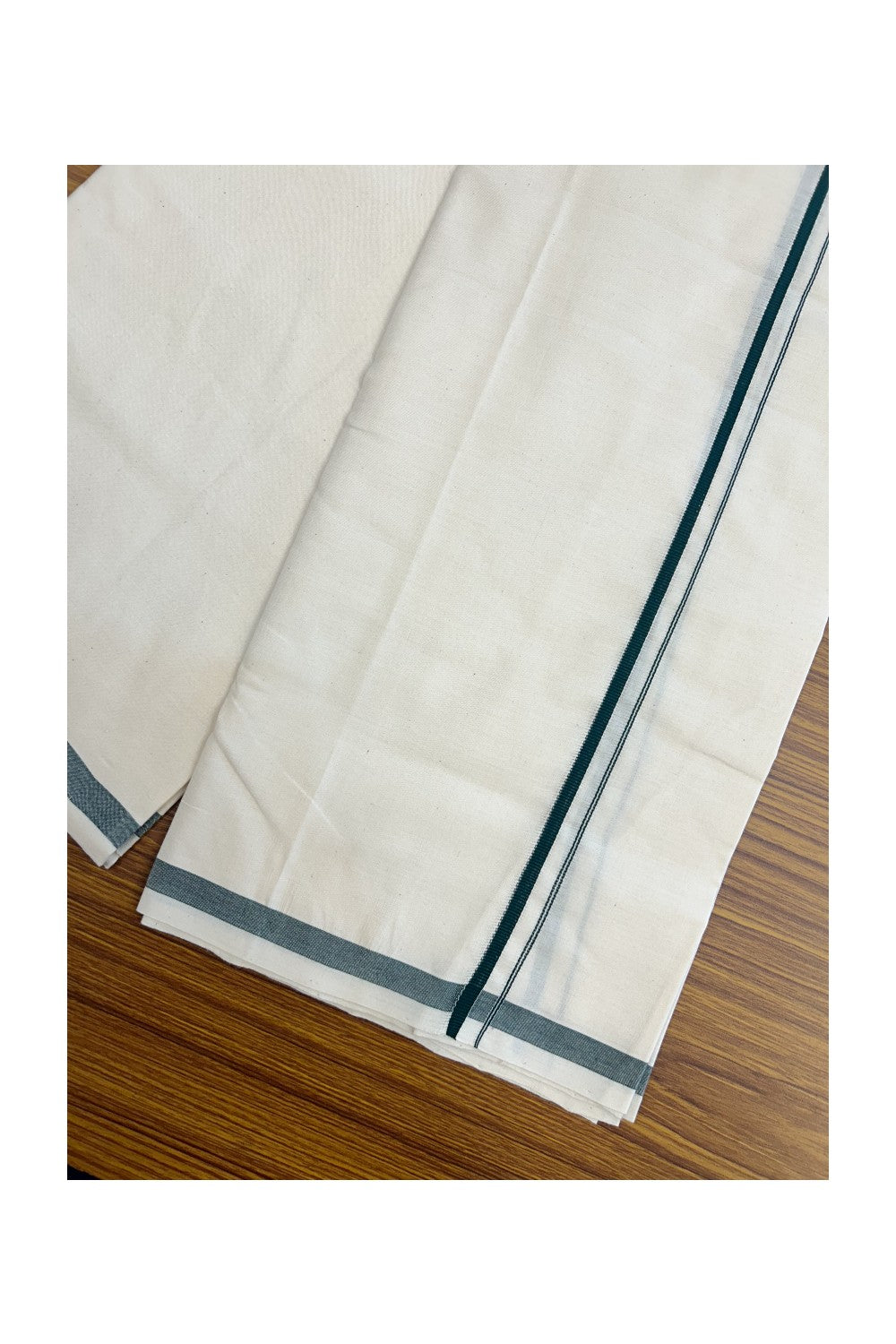 25%DISCOUNT!! SIGNATURE KAITHARIKADA EXCLUSIVE SINGLE DHOTI - 100% Cotton Balaramapuram HANDLOOM Single Mundu/Dhoti - Off White - (Unbleached) 0.25 inch Green Kara (2 meter / 4 muzham)- 1KK5173KAI