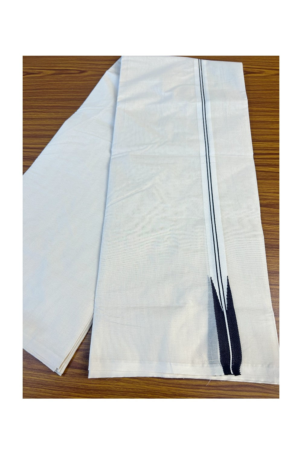 21% DISCOUNT! KaithariKada Balaramapuram 100% Cotton Double Off white Mundu/Dhoti-100x100 Puliyilakkara Chutty 2 Line Black Kara - 5KK417ASH