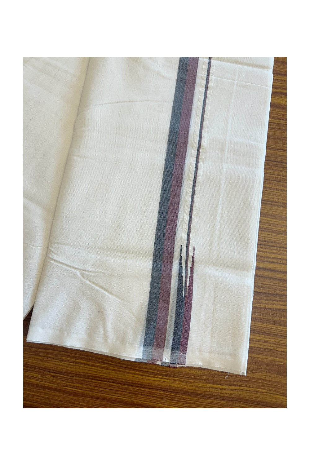 Dmk Veshti - 19% Discount !! KaithariKada Balaramapuram Double Off white - (Unbleached) Mundu/Dhoti - 100X100 - 1 inch Puliyilakkara Maroon & Black Chutty Kara - 10KK5101ASH