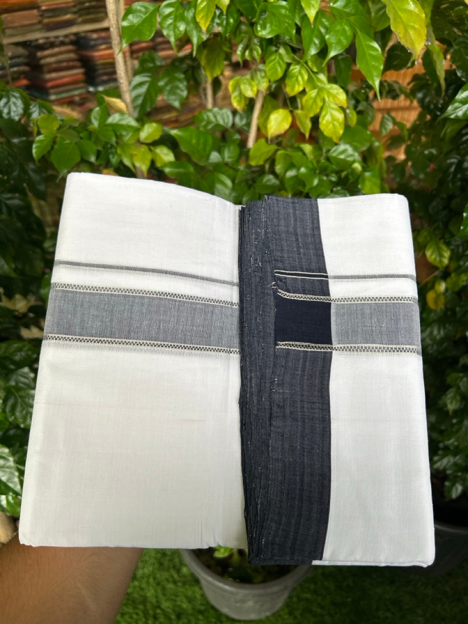 25% Discount!! NEW ULTRA PURE WHITE THREAD HANDLOOM Balaramapuram - 100% MERCERISED Cotton Double Mundu/Dhoti - 120 twisted warp x 80s weft - Navy Blue Silver Kasav Kara- 11KK5248 REA