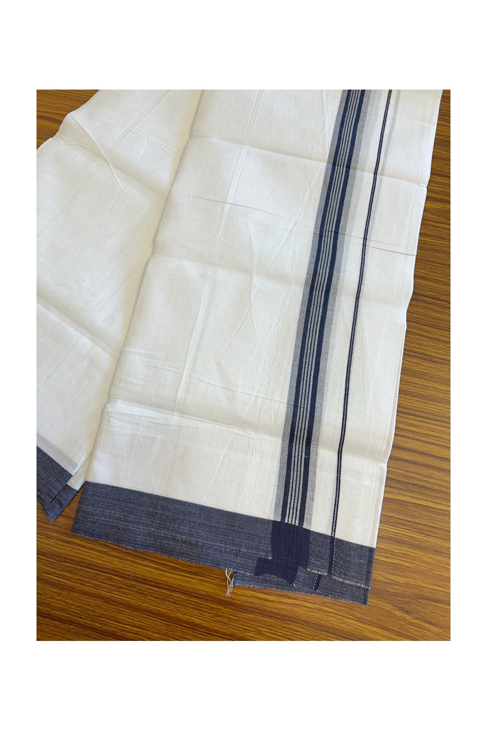 8% DISCOUNT ! KaithariKada Balaramapuram 100% Cotton Pure white Single Mundu/Dhoti - (40S) - 1.75 inch Navy Blue Striped Kara (2 meter / 4 muzham) - 11KK5115THI.