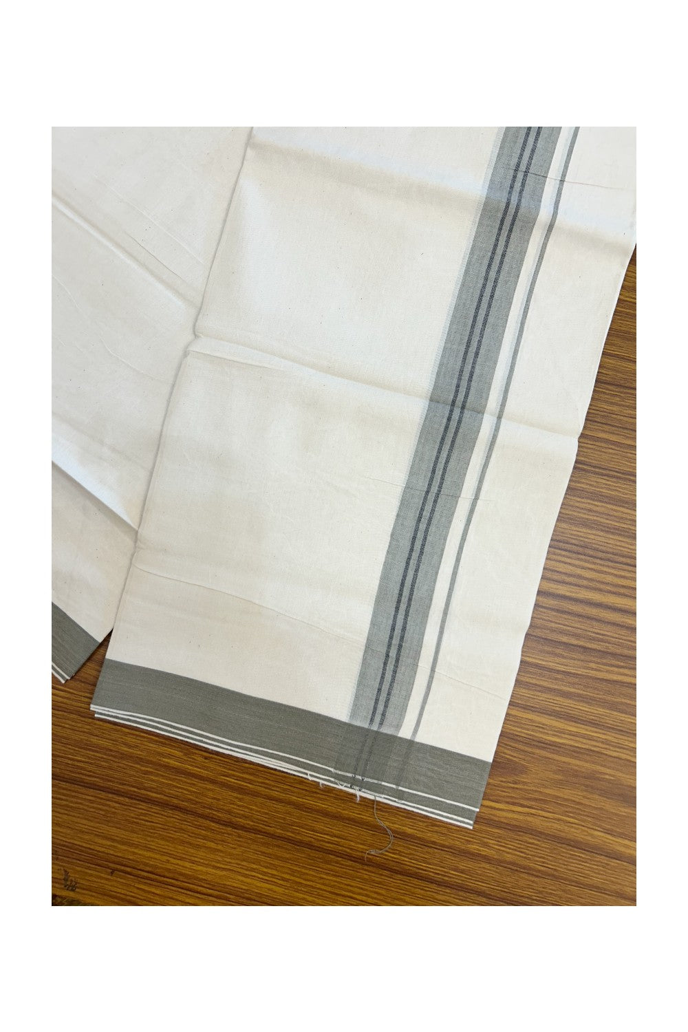 24% Discount !! KaithariKada Balaramapuram 100% Cotton OFF WHITE (Unbleached) Single Mundu/Dhoti - Twisted 60s Thread - 1.25 inch Dark Greyish brown shaded black striped Kara (2 meter / 4 muzham) - 41KK5241 GL