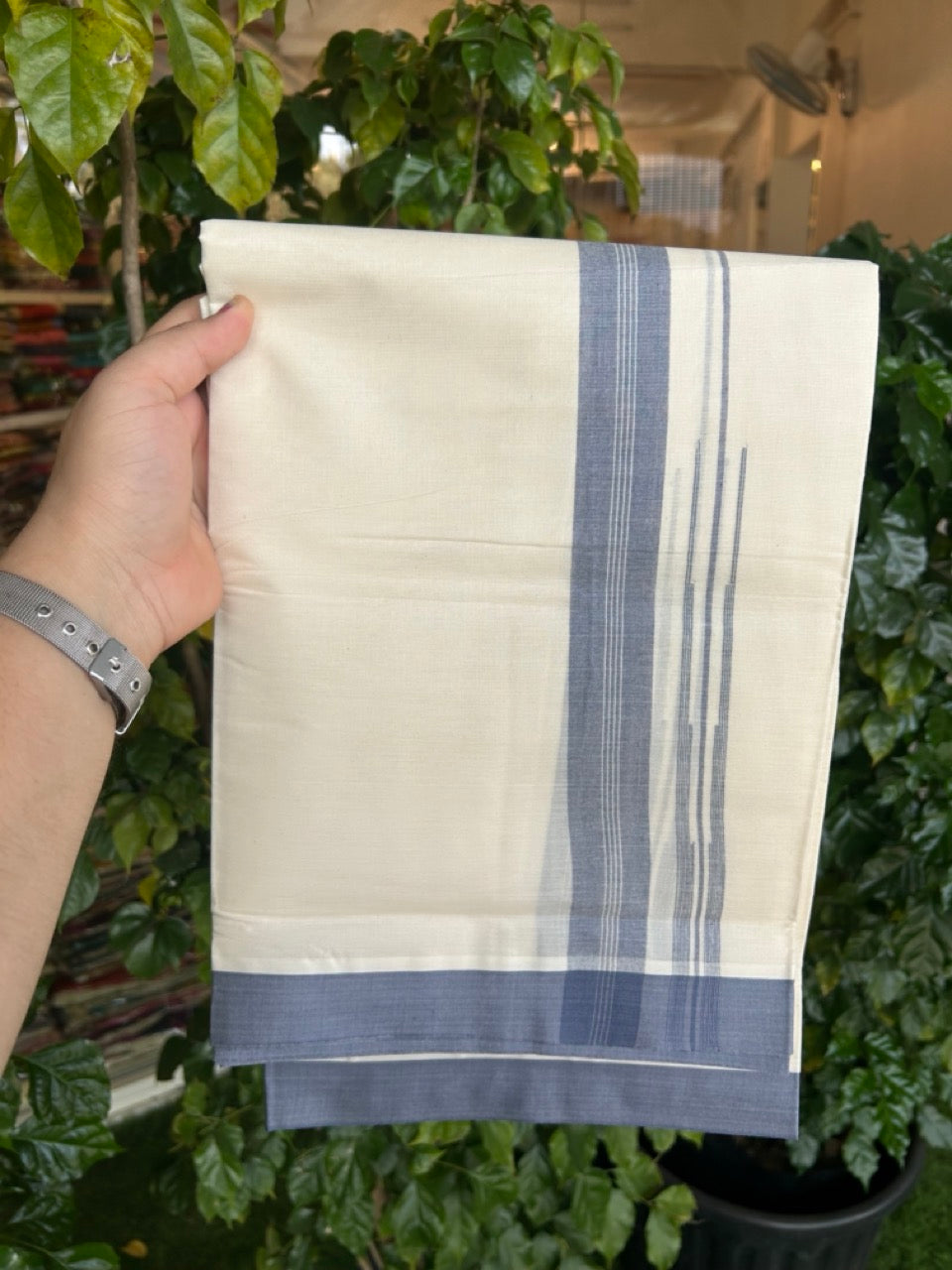 26% Discount! KaithariKada 100% Cotton 80s thread Off white Double Mundu/Dhoti - 1.25 inch Navy Blue White Striped Chutty PuliyilaKara - 4mtr (8.5muzham) - 119 KK5255 VAS