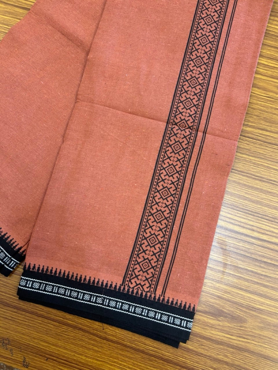 8% Discount!!! Kaitharikada Mixed Cotton Single KAVI - Kaily / Lungi - 3.25 inch Black Tribal Kuppadam Border (2 meter / 4 muzham) - 12KK8027 AS
