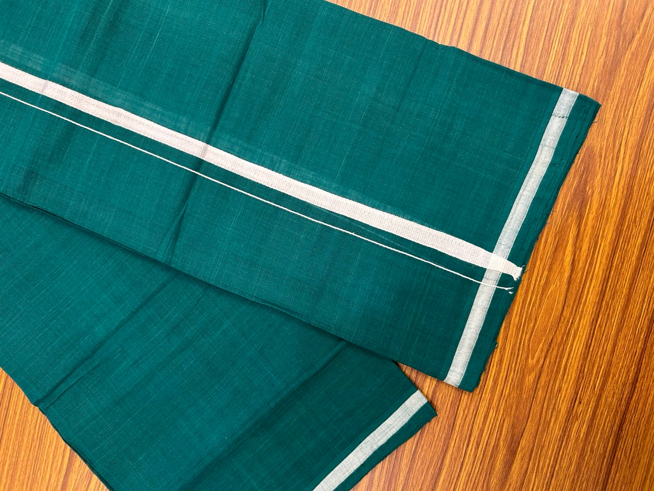 Handloom Single Hallmarked - 10% Discount !! KaithariKada 100% Pure Cotton - Mundu/Dhoti Dark Green Body White 0.5 inch Kara- (2 meter / 4 muzham)- 13 KK8030 ELA