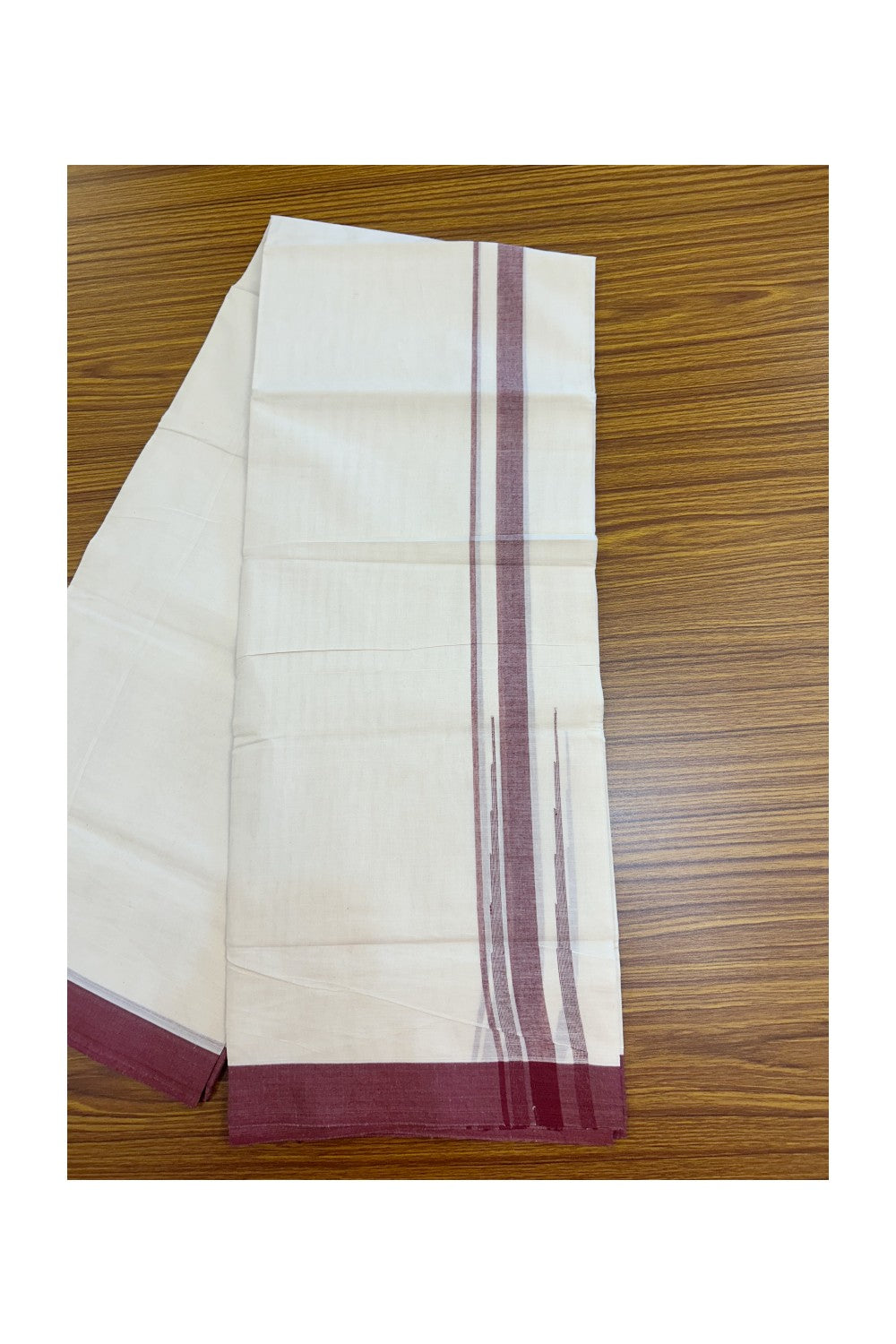 20% DISCOUNT! KaithariKada Balaramapuram 100% Cotton OFF WHITE Double (Unbleached) Mundu/Dhoti-100x80 - 1.75 inch Puliyilakkara Maroon shaded Big Chutty kara 4 mtr (8.5 muzham) - 131KK5220 THI