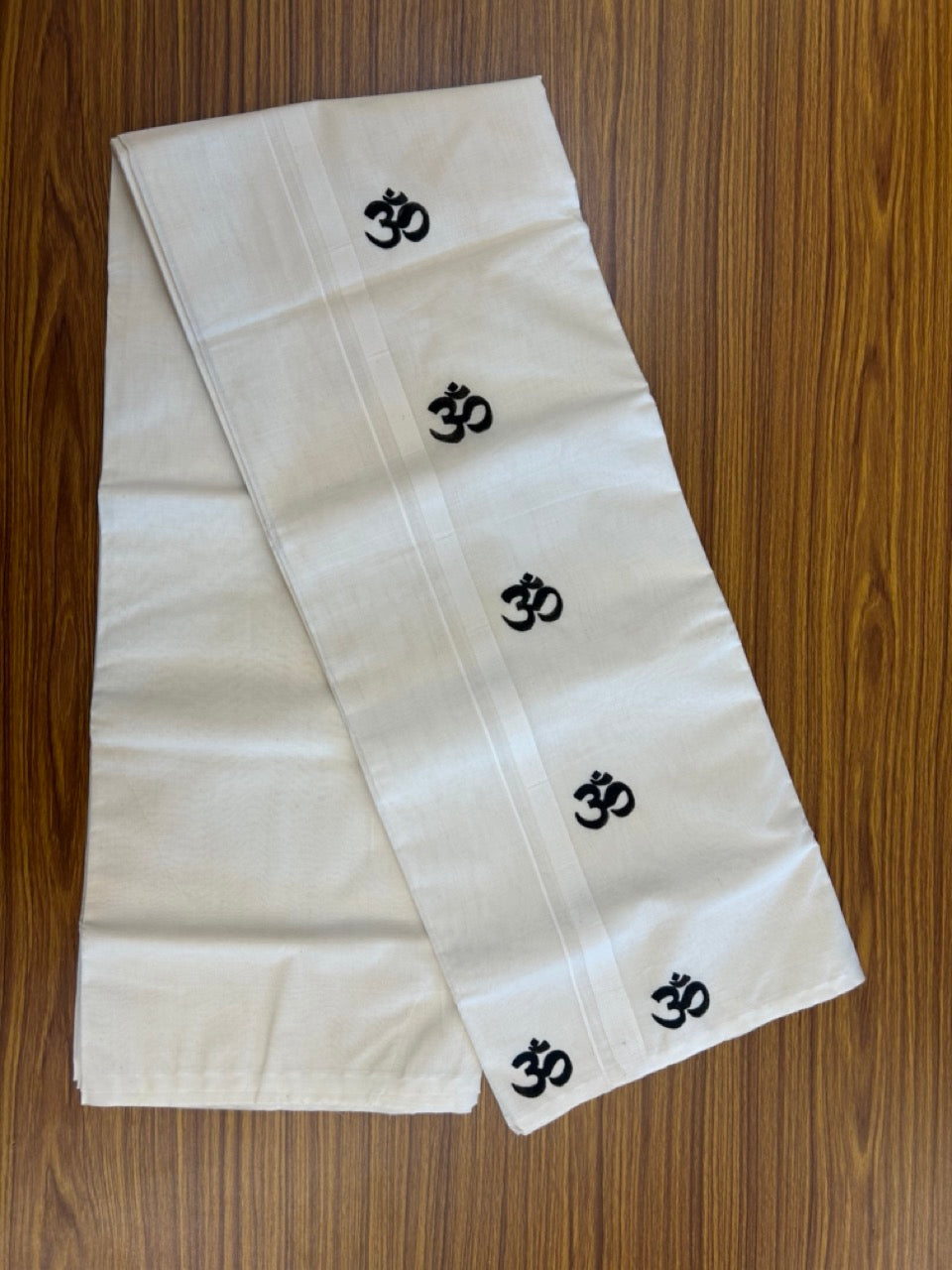 KaithariKada Balaramapuram 100% Cotton Double Off white - (Unbleached) Mundu/Dhoti-100x80 - 0.5 inch Hand Painted Black Ohm Design Kara 4 mtr (8.5 muzham) - 12 KK5244 ASH