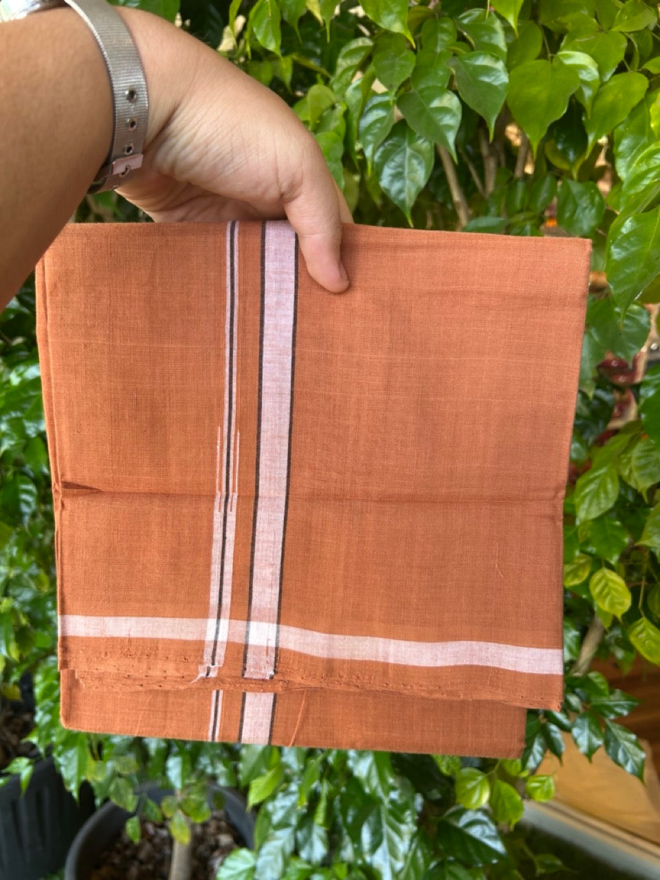 HANDLOOM Single KaithariKada - 10% Discount ! 100% Pure Cotton - Mundu/Dhoti KAVI COLOUR BODY 2cm BLACK & WHITE Kara Stripes Chutty (2 meter / 4 muzham)- 15KK8026ELA