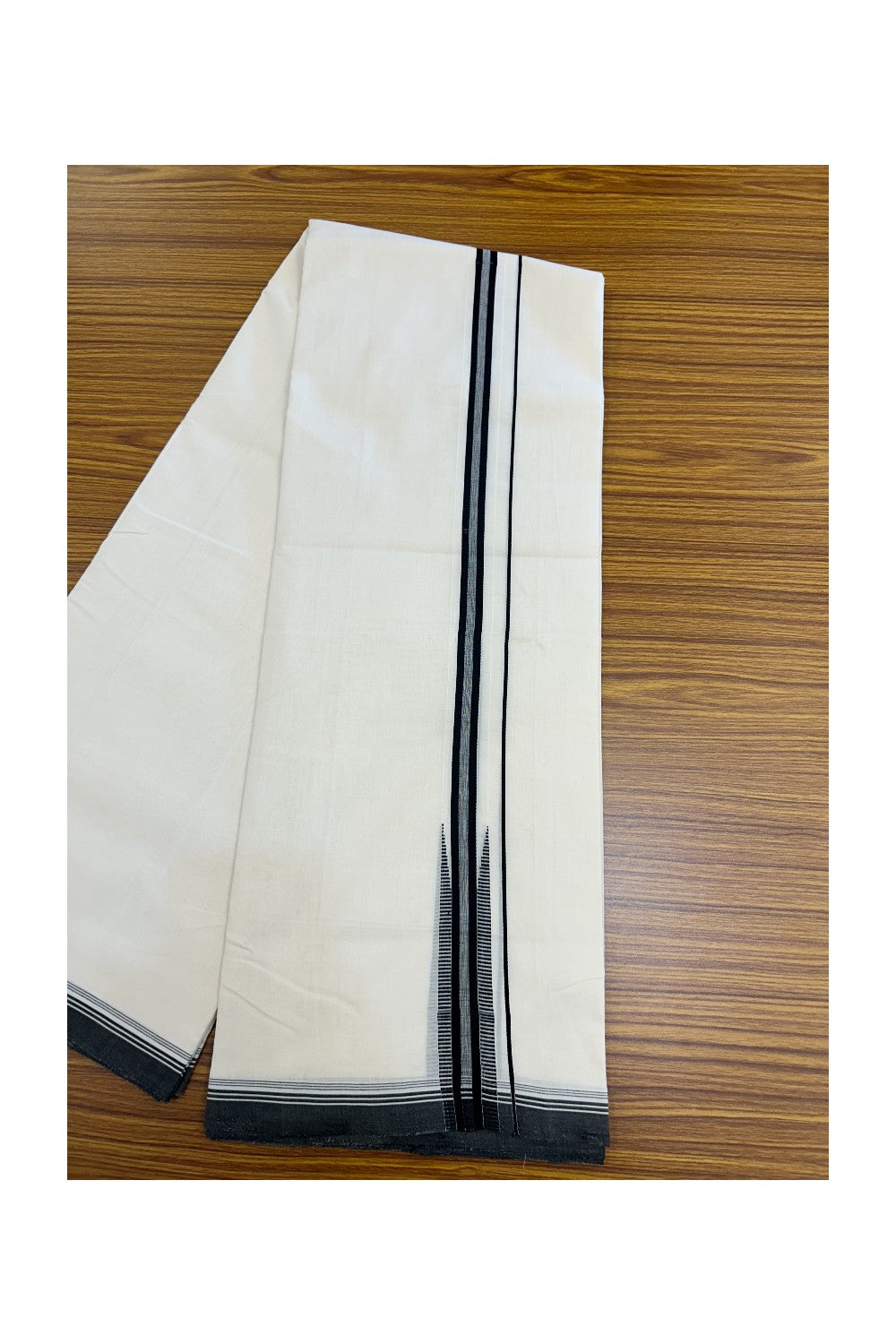 25% DISCOUNT!! KaithariKada HANDLOOM UNAKKUPAAV Balaramapuram - 100% PURE Cotton OFF White - (Unbleached) Double Mundu/Dothi - 80X100 - 1.25 inch Puliyilakkara Black striped chutty Kara 3.80 meter (8.5 Muzham) - 15KK5209 REA