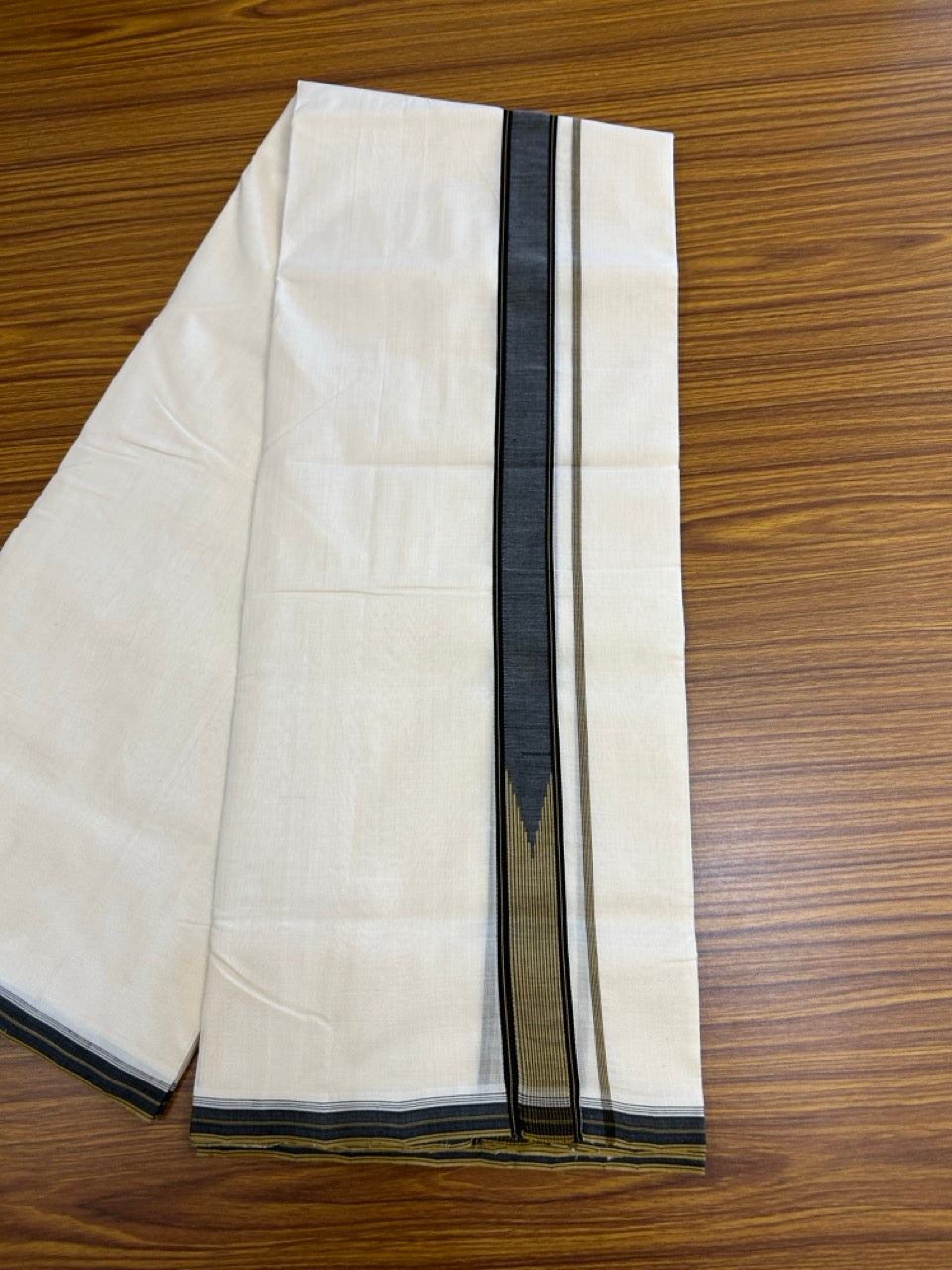 25% DISCOUNT!! KaithariKada HANDLOOM UNAKKUPAAV Balaramapuram - 100% PURE Cotton OFF White - (Unbleached) Double Mundu/Dothi - 100 x 80 - Black Light Brown Chutty Kara - 4meter - 15 KK5249 REA