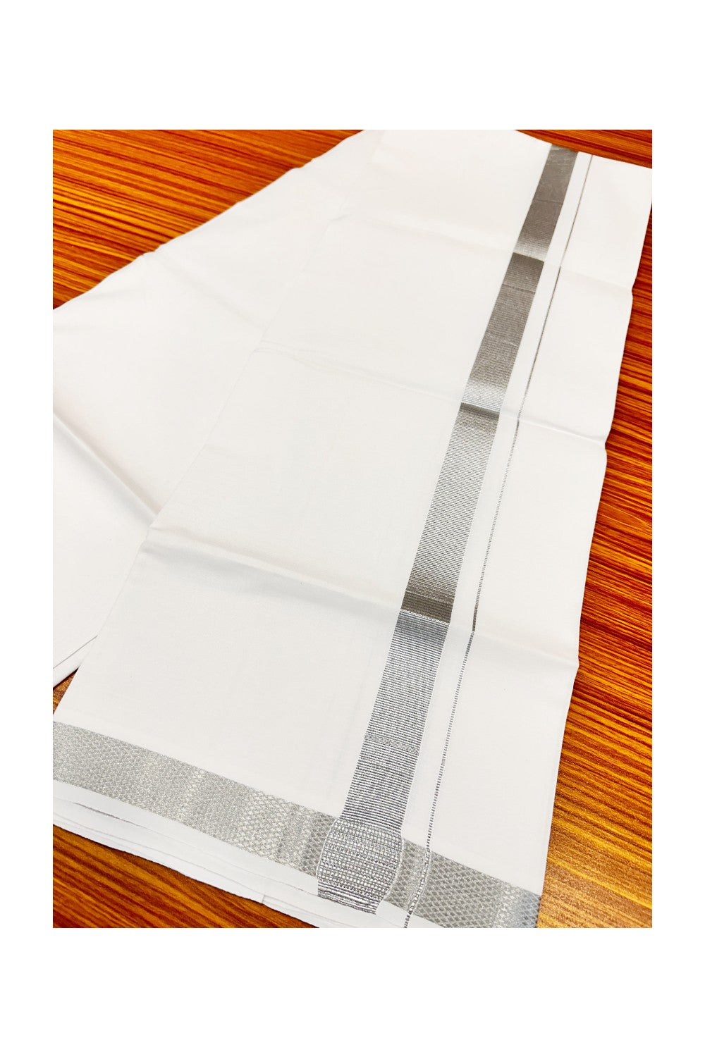 15% OFFER!! KaithariKada 100% Cotton PURE WHITE SINGLE Mundu/Dhoti-40X40- 3.5cm (2 meter / 4 muzham) SILVER KASAVU Zazri Kara- 15sar