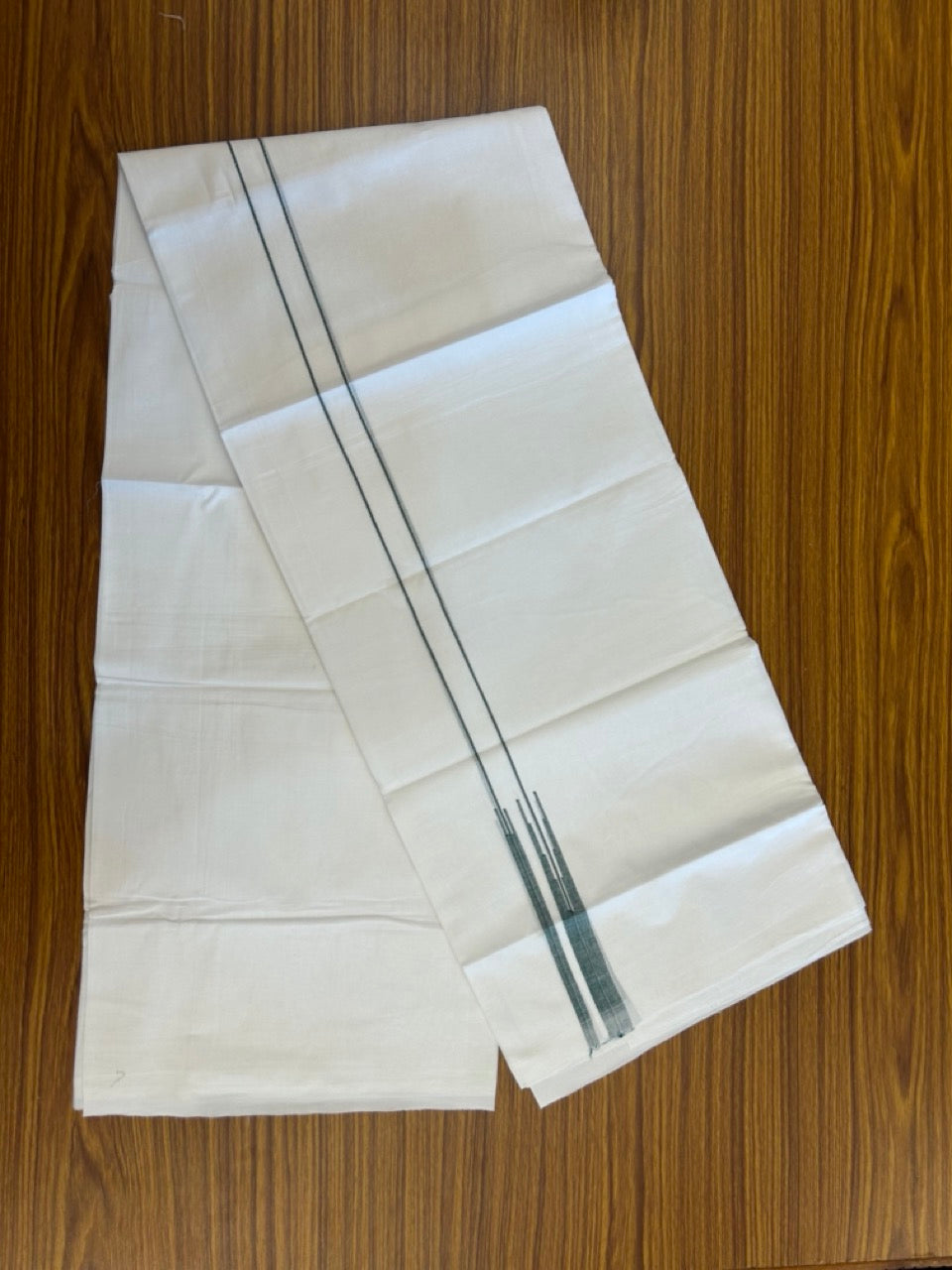 20% DISCOUNT!! NEW!! KaithariKada Balaramapuram 100% Cotton PURE WHITE Double Mundu/Dhoti - (100x80)s - 0.75 inch Dark Green Line chutty - 16 KK5249 VIN