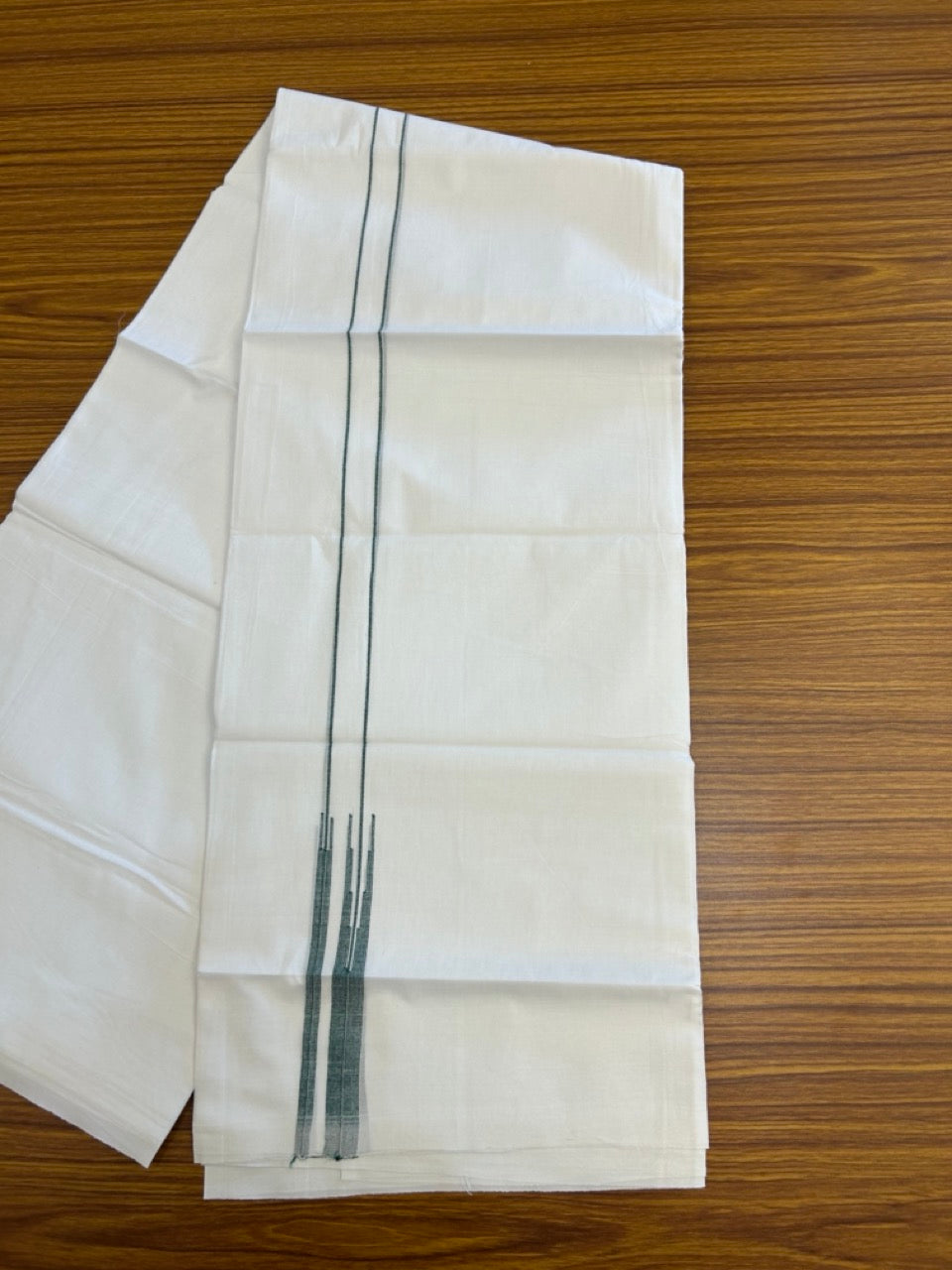 20% DISCOUNT!! NEW!! KaithariKada Balaramapuram 100% Cotton PURE WHITE Double Mundu/Dhoti - (100x80)s - 0.75 inch Dark Green Line chutty - 16 KK5249 VIN