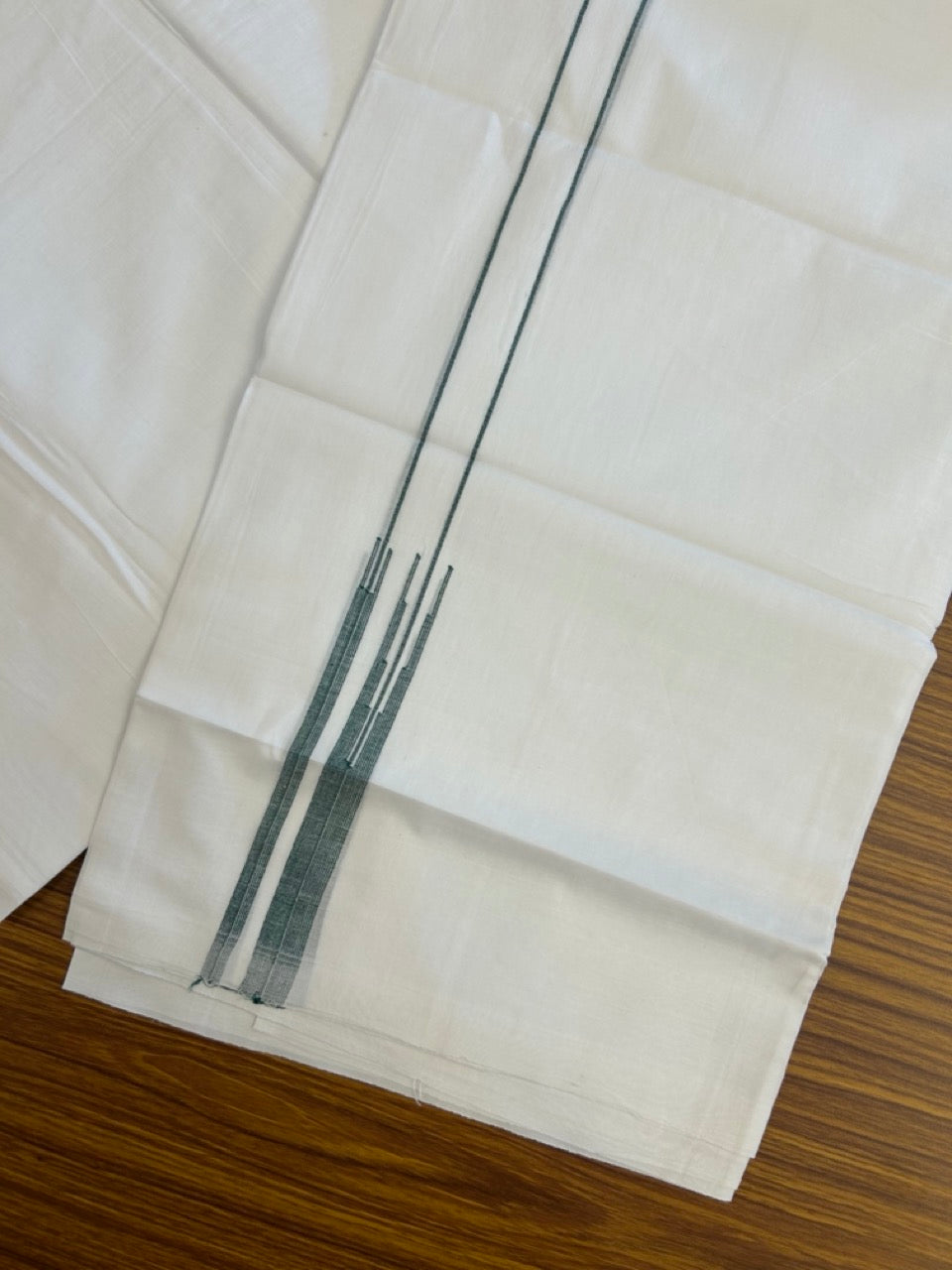 20% DISCOUNT!! NEW!! KaithariKada Balaramapuram 100% Cotton PURE WHITE Double Mundu/Dhoti - (100x80)s - 0.75 inch Dark Green Line chutty - 16 KK5249 VIN