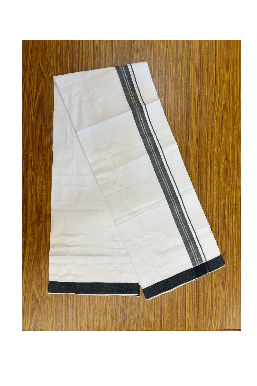 24% Discount !! KaithariKada Balaramapuram 100% Cotton Pure white Single Mundu/Dhoti - Twisted 60s Thread- 1.25 inch Black Shaded Striped Kara (2 meter / 4 muzham) - 17KK5241 GL