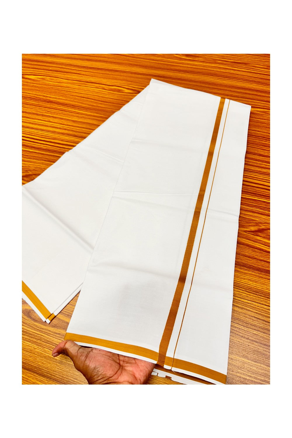 15% OFFER!! KaithariKada 100% Cotton PURE WHITE SINGLE Mundu/Dhoti-40X40 Brown 2.5 cm (2 meter / 4 muzham) Kara- 18pra