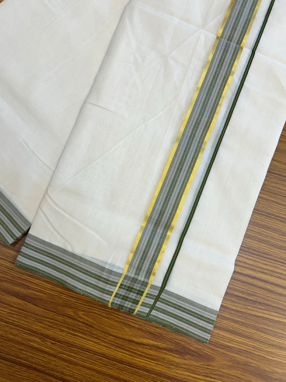 25% DISCOUNT!! KaithariKada HANDLOOM UNAKKUPAAV Balaramapuram - 100% PURE Cotton OFF White - (Unbleached) Double Mundu/Dothi - 100 x 80 - 1.5 inch Green Ash Stripes Gold Kasav Kara 4 meter - 18 KK5249 REA