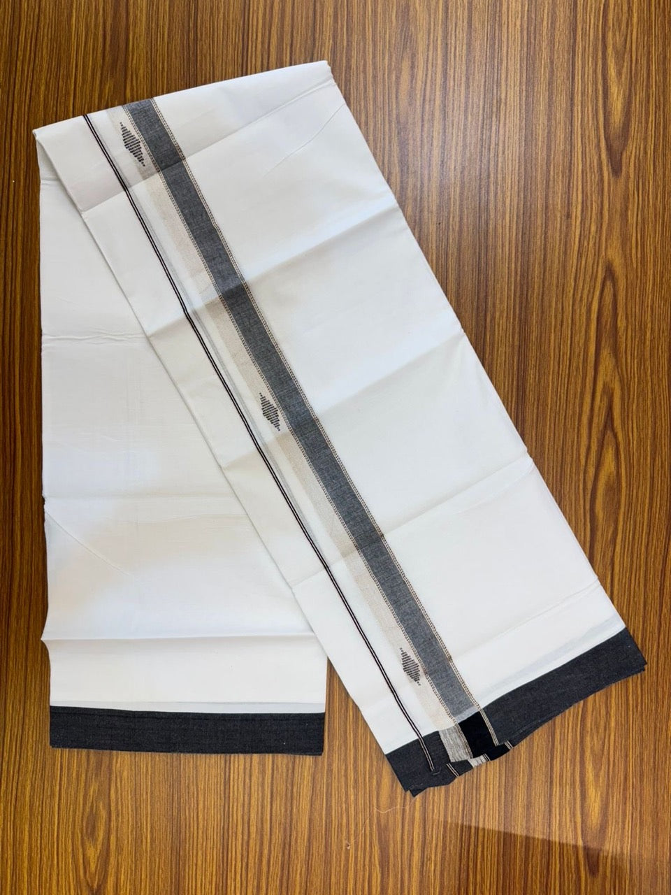 20% Discount ! Kaitharikada Balaramapuram 100% Cotton Pure White Double Mundu/Dothi - 100x80 - 1.5 inch Black & Silver Kasav Design Kara 4 mtr (8.5 muzham) - 67 KK5255 VAS