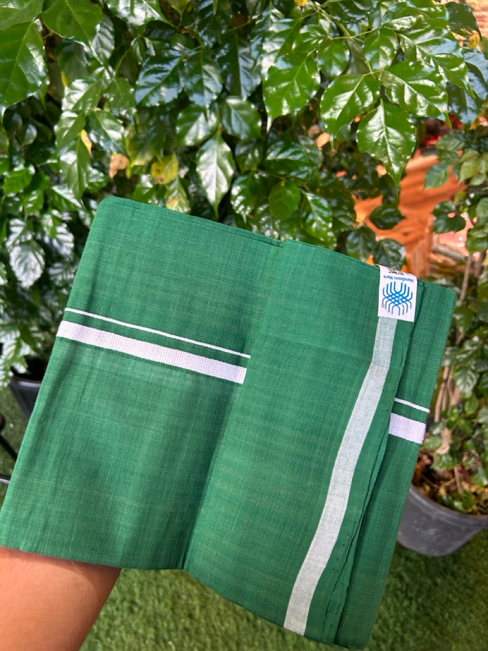 Handloom Single Hallmarked - 10% Discount !! KaithariKada 100% Pure Cotton - Mundu/Dhoti Green Body White 0.5 inch Kara- (2 meter / 4 muzham)- 2 KK8030 ELA