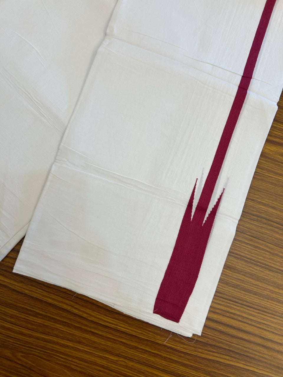 37% Discount ! NEW! KaithariKada Balaramapuram 100% Cotton Pure white Double Mundu/Dhoti - (100x80)s - Heavy Chutty Maroon - 2 KK5252 CKS