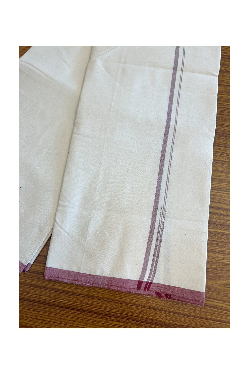 SIGNATURE KAITHARIKADA EXCLUSIVE SINGLE DHOTI - 100% Cotton Balaramapuram HANDLOOM Single Mundu/Dhoti - Off White - (Unbleached) 1 cm Shaded Maroon Chutty Kara (2 meters / 4 muzham) - 2KK5078KAI