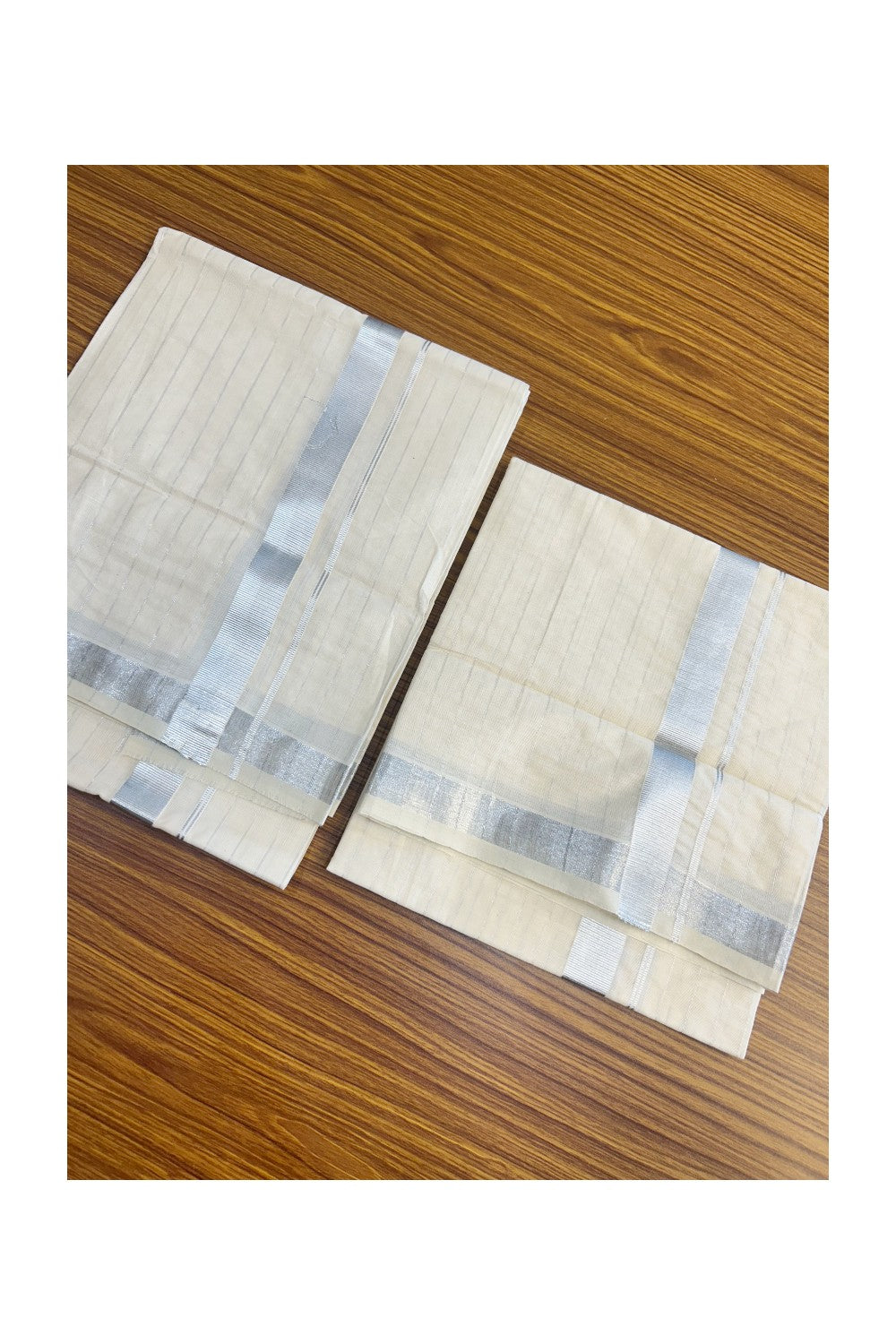 25% Discount!! KaithariKada - Kerala Pure Cotton OFF WHITE SINGLE SET MUND FOR WOMEN - EXTRA LENGTH - Stripes Silver Kasavu Kara - 2KK5152PMC