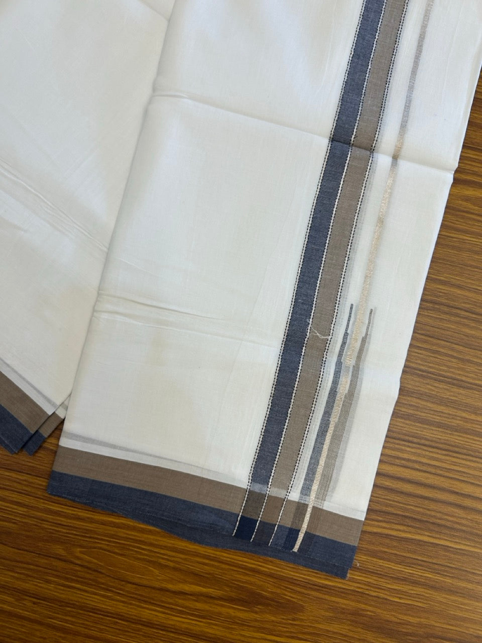 26% Discount ! NEW! KaithariKada Balaramapuram 100% Cotton Pure white Double Mundu/Dhoti - (100x80)s - Brown Navy Blue Chutty Silver Kasav - 20 KK5252 CKS