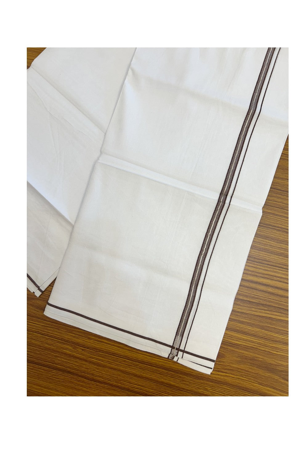 24% Discount !! KaithariKada Balaramapuram 100% Cotton Pure white Single Mundu/Dhoti - Twisted 60s Thread- 1 cm Silver Kasavu & Brown Kara (2 meter / 4 muzham) - 21KK5241 GL