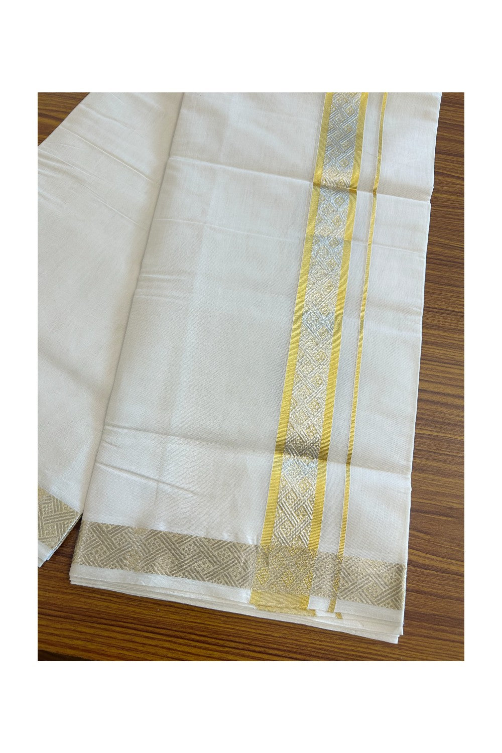 25% DISCOUNT ! KaithariKada HANDLOOM Unakkupaav Balaramapuram - 100% PURE Cotton Off White - (Unbleached) Double Mundu/Dhoti - 2.5 inch Gold Kasav & Silver Kasavu Design Kara - 24KK5105RAM