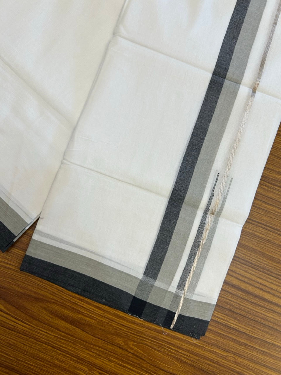 26% Discount ! NEW! KaithariKada Balaramapuram 100% Cotton Pure white Double Mundu/Dhoti - (100x80)s - Ash Black Chutty Silver Kasav - 25 KK5252 CKS
