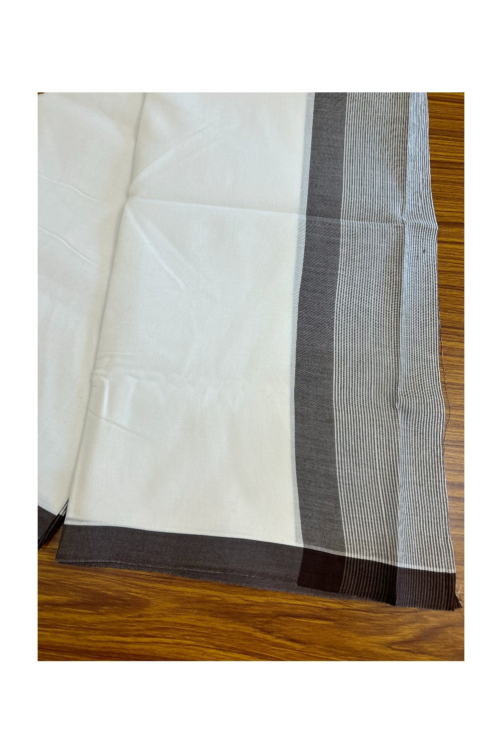 28% DISCOUNT!! KaithariKada Balaramapuram 100% Cotton PURE WHITE Double Mundu/Dhoti-100x100 - 5 inch Brown & white striped kara - 25KK5043ASH