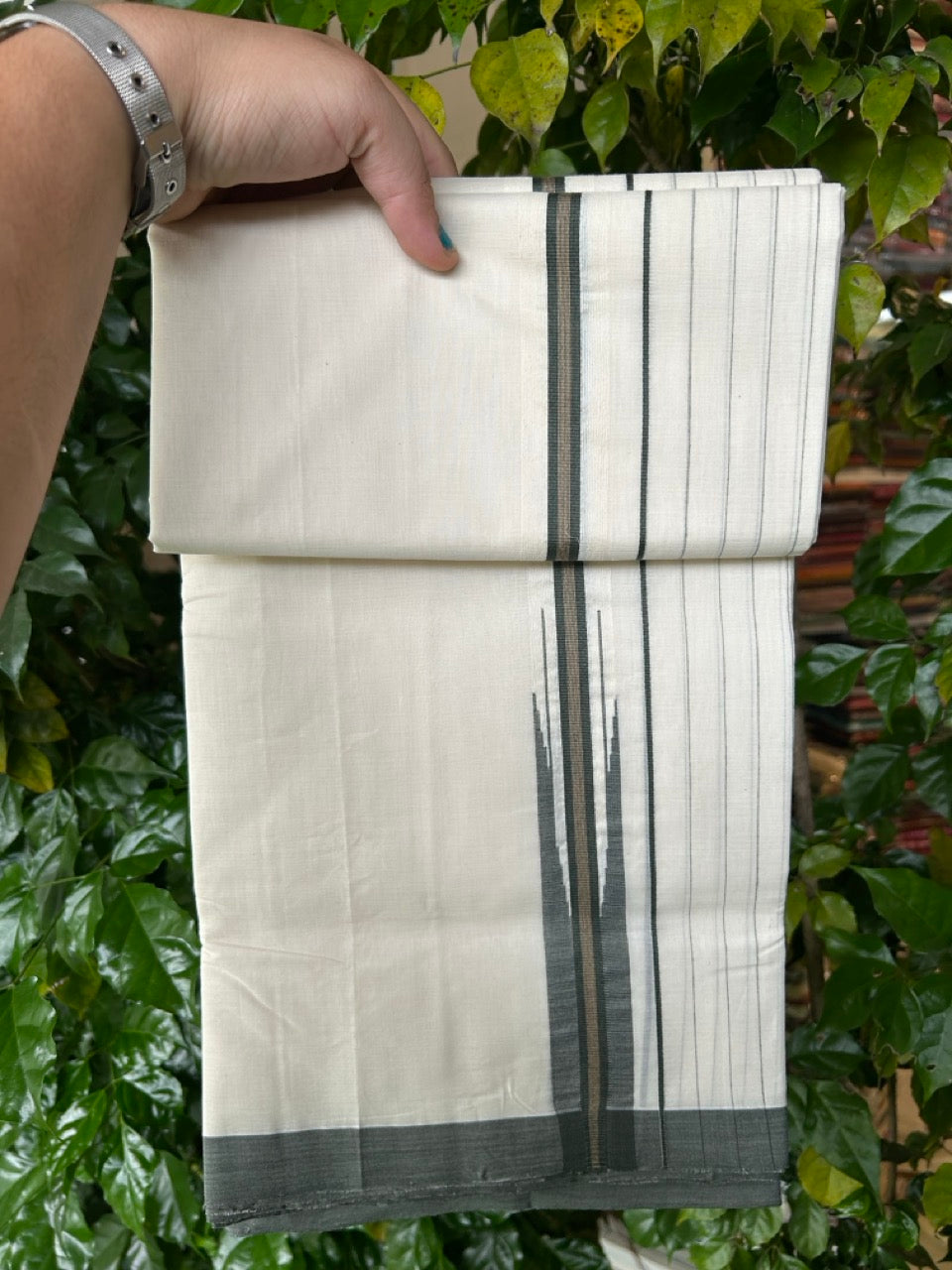 25% Discount!! KaithariKada HANDLOOM UNAKKUPAAV Balaramapuram - 100% PURE Cotton OFF White - (Unbleached) Double Mundu/Dothi - 100 x 80 - Brown Ash Sage Green Chutty Side Stripes Kara - 3.80 meter (8.5 Mulam) - 27 KK5249 REA