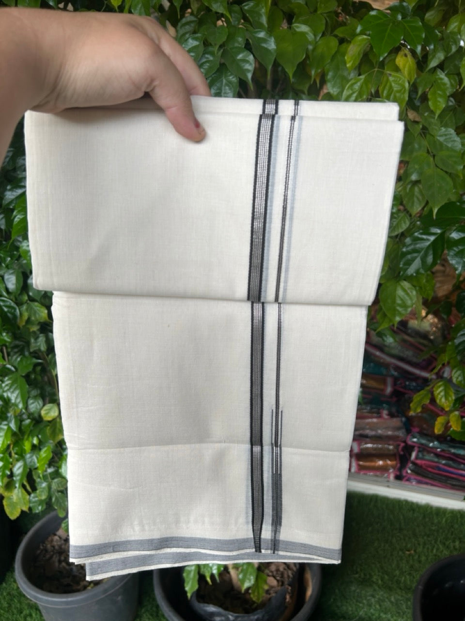 25% Discount!!! KaithariKada HANDLOOM UNAKKUPAAV Balaramapuram - 100% PURE Cotton OFF WHITE (Unbleached) Double Mundu/Dhoti - 80x90 - 1 cm Silver striped Black chutty kara 4 Mtr (8.5 Muzham) - 3KK5235 YAR