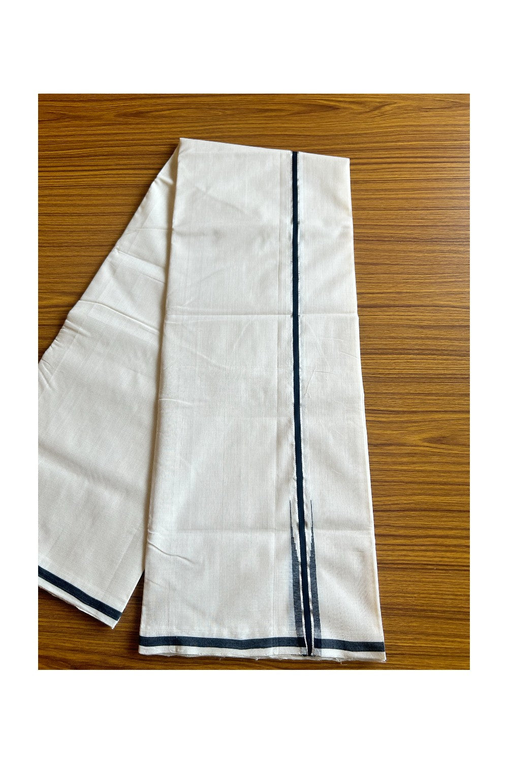 30% DISCOUNT!! KaithariKada HANDLOOM UNAKKUPAAV Balaramapuram - 100% PURE Cotton OFF White (Unbleached) Double Mundu/Dothi - 2.5 cm Puliyilakkara Silver kasavu Black chutty - 3KK462RAM