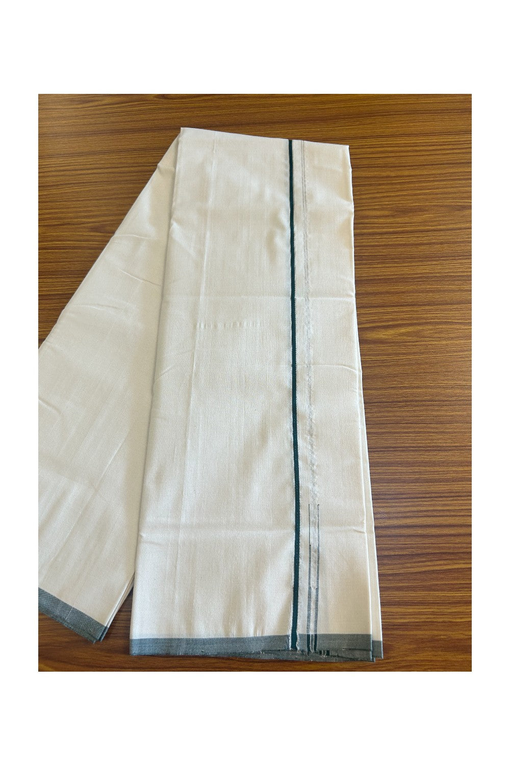 SIGNATURE KAITHARIKADA EXCLUSIVE SINGLE DHOTI - 25% Discount! 100% Cotton Balaramapuram HANDLOOM Single Mundu/Dhoti - Off White - (Unbleached) 0.25 Inch GREEN & SILVER KASAVU Chutty Kara (2 meter / 4 muzham) - 3KK502KK