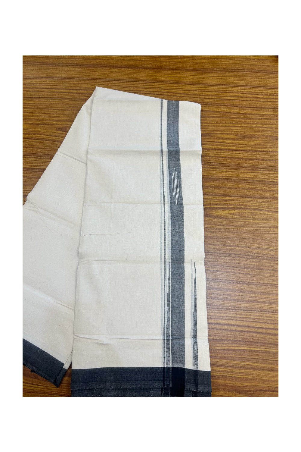 25% DISCOUNT! KaithariKada Balaramapuram Double OFF WHITE 100% Cotton Mundu/Dhoti - 100x80 - 2 inch Putta Design Black chutty kara - 3KK5174THI