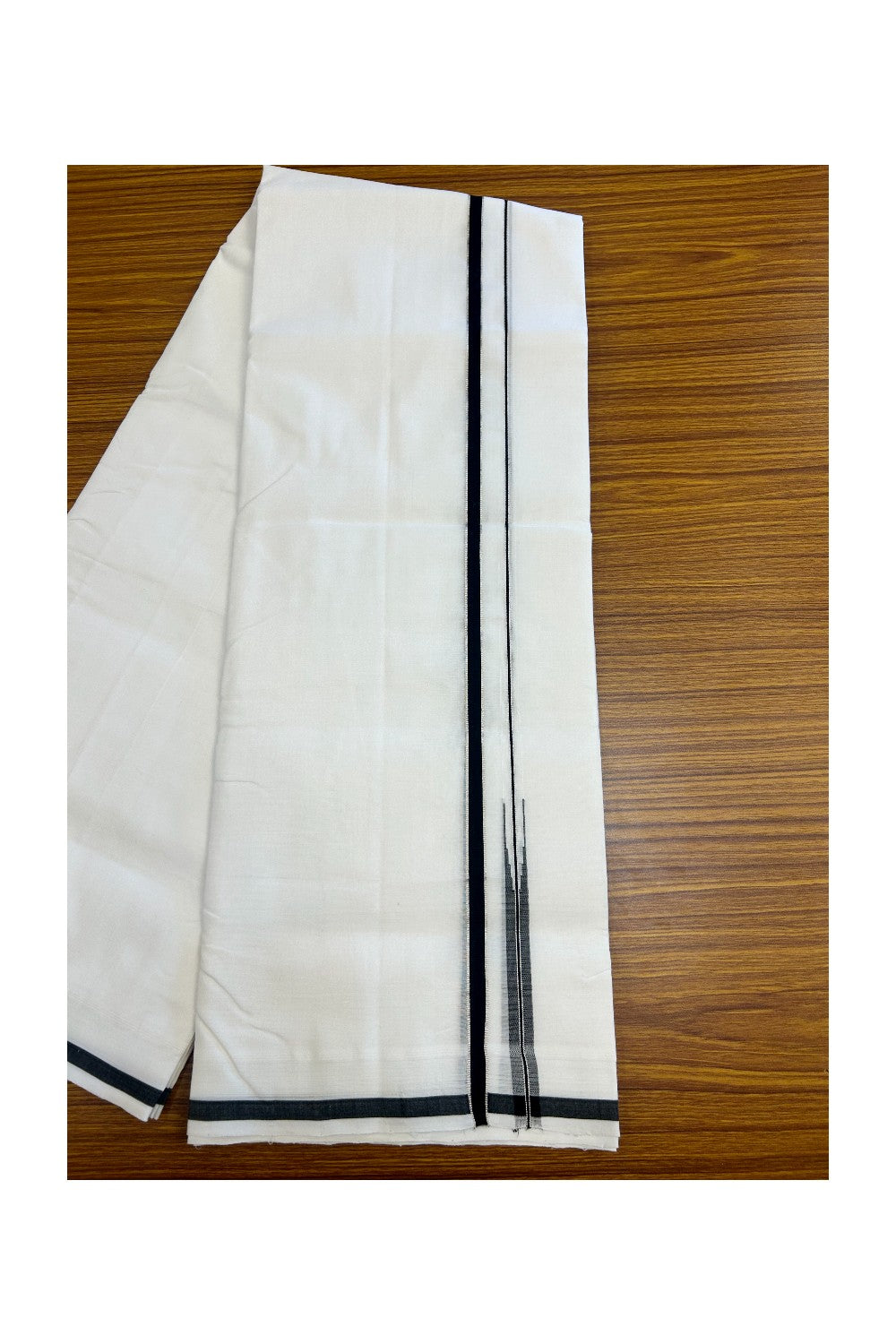 25% Discount!! NEW ULTRA PURE WHITE HANDLOOM Balaramapuram - 100% Mercerised Cotton Double Mundu/Dhoti - 120(Twisted) x 80 - 0.5 inch Black Silver Puliyilakkara Chutty - 3KK5195REA