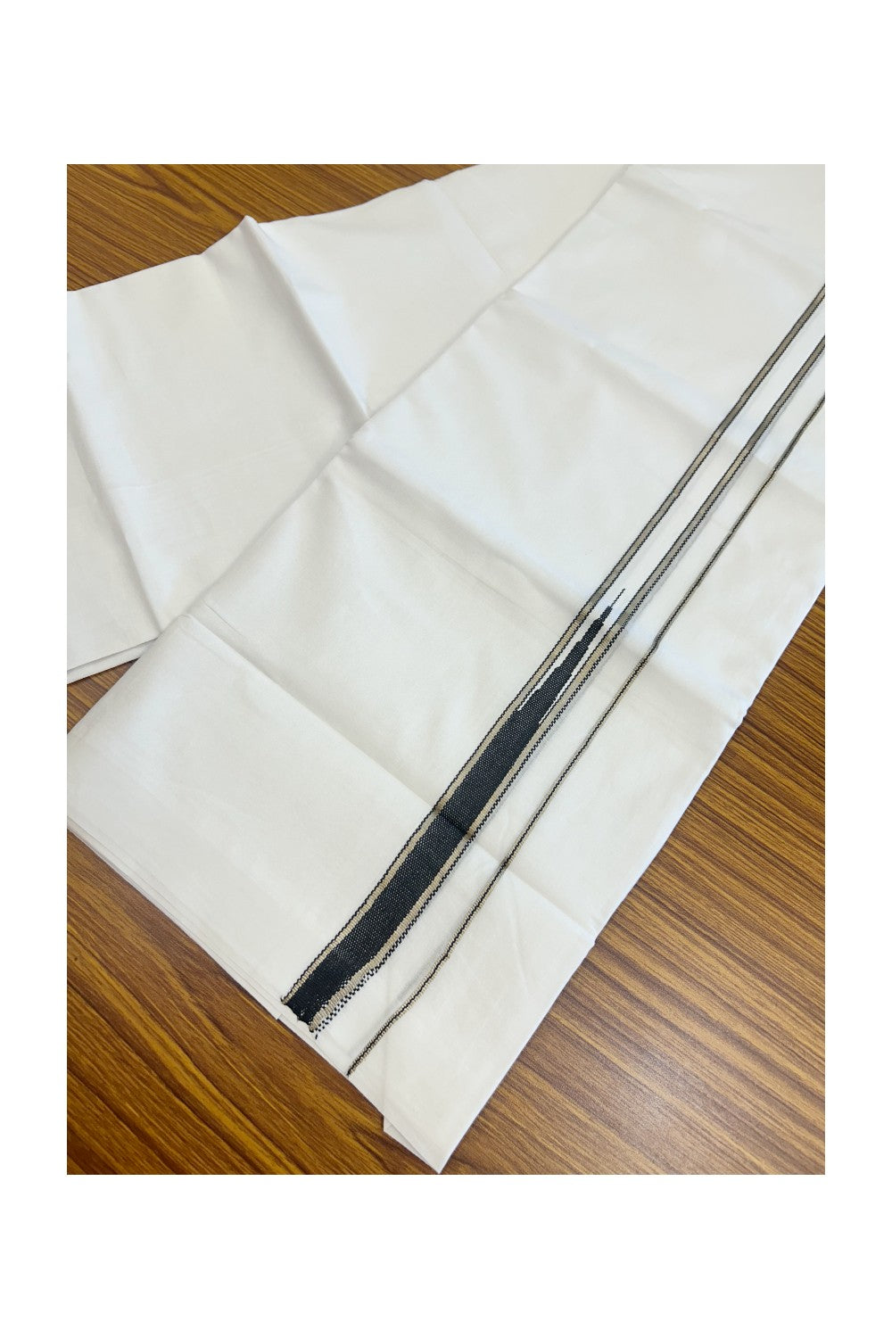 20% Discount ! Kaitharikada Balaramapuram 100% Cotton PURE WHITE Double Mundu/Dothi - 100x80 - 0.75 inch Silver Kasavu & Black Temple Chutty Kara - 31KK5182VAS