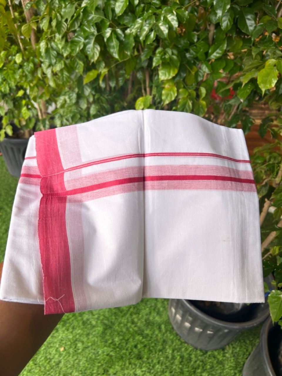 31% DISCOUNT! KaithariKada Balaramapuram 100% Cotton Double PURE white Mundu/Dhoti-100x80 - 1.25 Inch Pink Design Kara - 35KK5143PMC