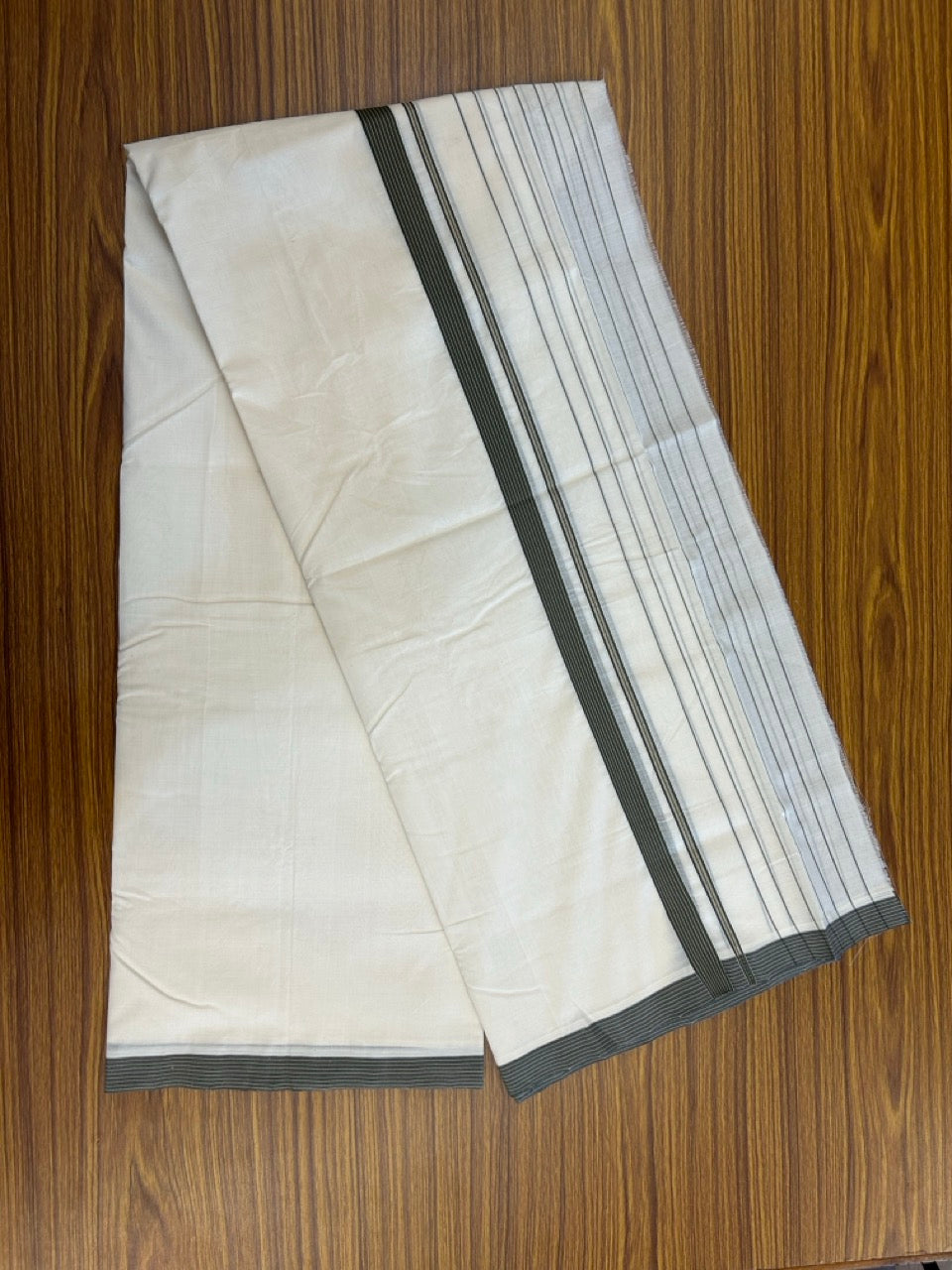 25% DISCOUNT!! KaithariKada HANDLOOM UNAKKUPAAV Balaramapuram - 100% PURE Cotton OFF White - (Unbleached) Double Mundu/Dothi - 100 x 80 - 0.75 inch Brown Ash Green Side Stripes Kara 4 meter - 36 KK5249 REA