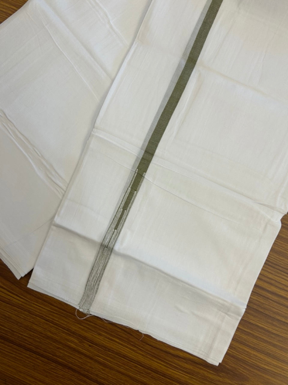 20% DISCOUNT!! NEW!! KaithariKada Balaramapuram 100% Cotton PURE WHITE Double Mundu/Dhoti - (100x80)s - 0.5 inch Sage Green Kara chutty - 38 KK5249 VIN