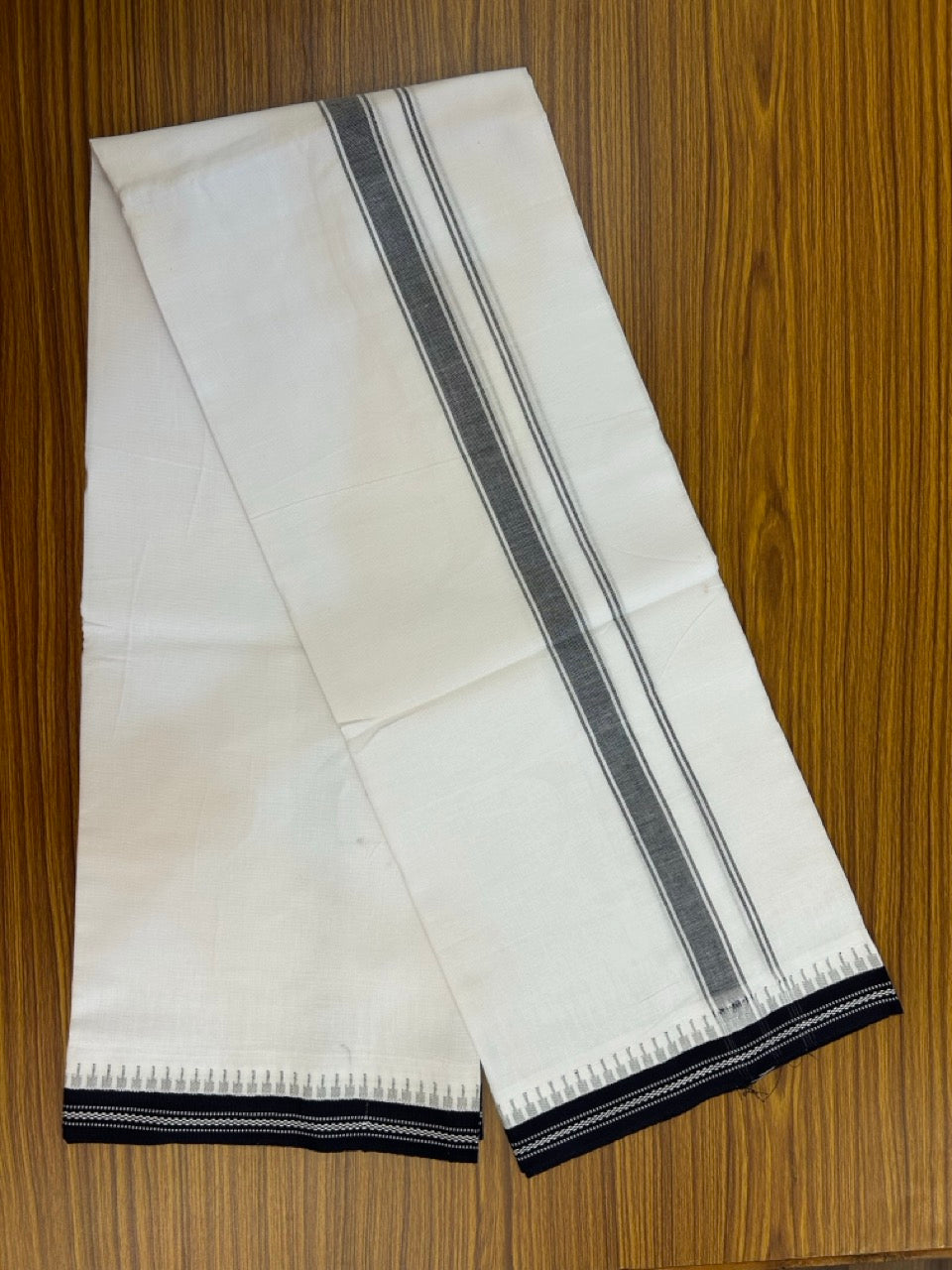 Premium Kathar Type Mercerised Pure Cotton Single Mund Kaitharikada Special - Kaily / Lungi - 1.25 inch Black Striped kara White Body Kuppadam Border (2 meter / 4 muzham) - 4 KK8031 MUT