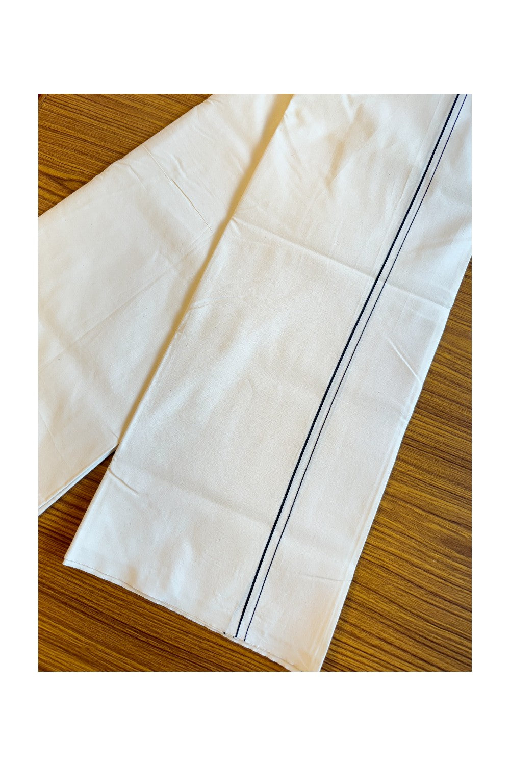 22% DISCOUNT ! KaithariKada Balaramapuram 100% COTTON SINGLE OFF WHITE - (Unbleached) Mundu/Dhoti - 100X100 - (2 meter / 4 muzham) Black Thin Kara- 4KK202ASH