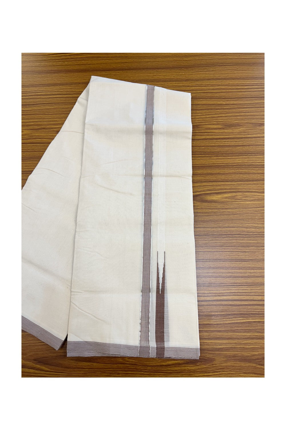 25% Discount! KaithariKada HANDLOOM MILLPAAV Balaramapuram - 100% PURE Cotton OFF White Double - (Unbleached) Mundu/Dothi - 80x90 - 1 inch Puliyilakkara Brown & Silver Kasavu Stripes chutty Kara 4 mtr (8.5 Muzham) - 4KK5234 RAM