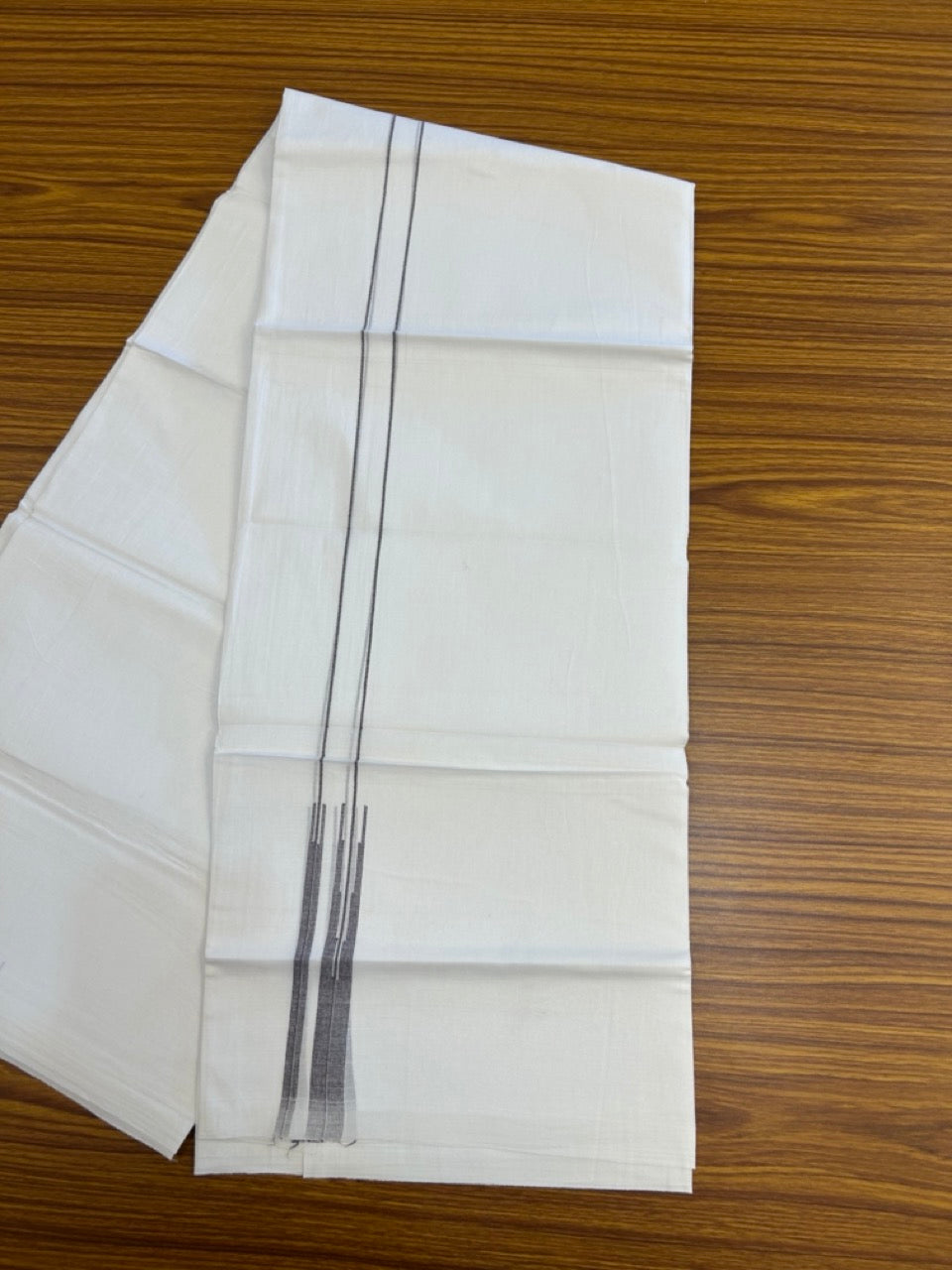 20% DISCOUNT!! NEW!! KaithariKada Balaramapuram 100% Cotton PURE WHITE Double Mundu/Dhoti - (100x80)s - 0.75 inch Ash Black Line chutty - 4 KK5249 VIN