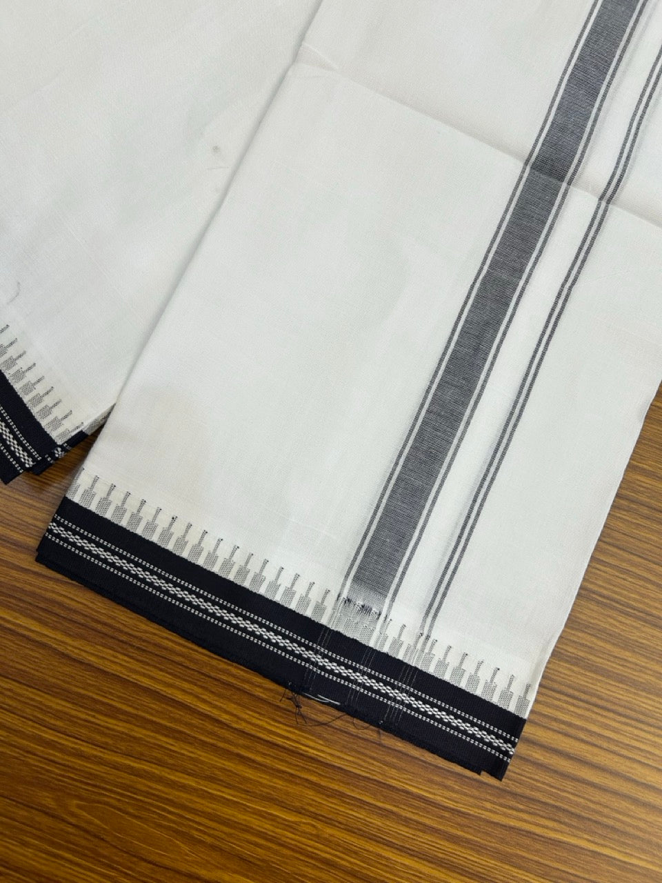 Premium Kathar Type Mercerised Pure Cotton Single Mund Kaitharikada Special - Kaily / Lungi - 1.25 inch Black Striped kara White Body Kuppadam Border (2 meter / 4 muzham) - 4 KK8031 MUT