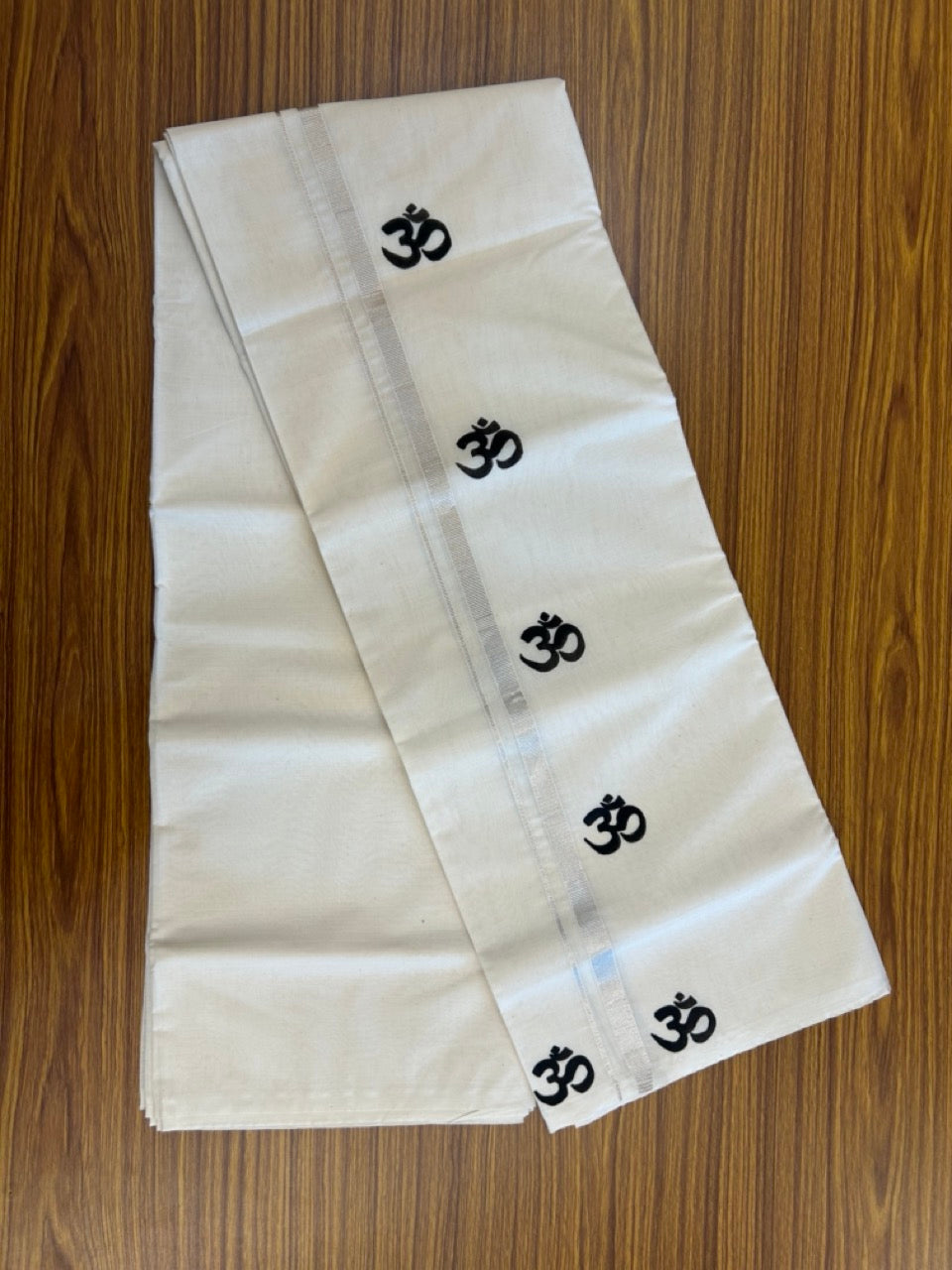 KaithariKada Balaramapuram 100% Cotton Double Off white - (Unbleached) Mundu/Dhoti-100x80 - 0.5 inch Hand Painted Silver Kasav & Black Ohm Design Kara 3.80 mtr (8 muzham) - 4 KK5244 ASH